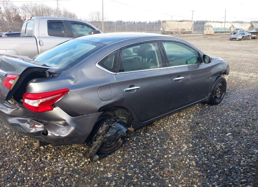 Photo 4 of 2017 Nissan Sentra S (VIN 3N1AB7AP9HY409864)