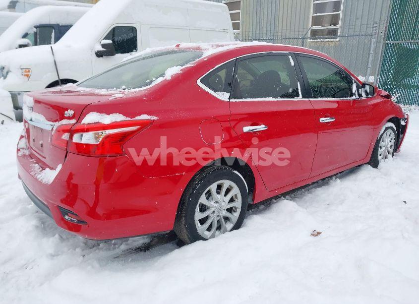 Photo 4 of 2018 Nissan Sentra SV (VIN 3N1AB7AP9JL616662)