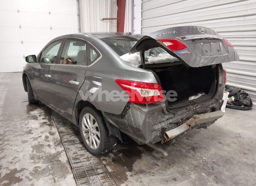 Photo 3 of 2018 Nissan Sentra SV (VIN 3N1AB7AP9JL620209)