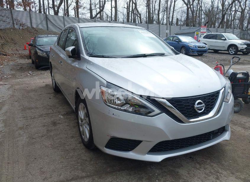 Photo 16 of 2018 Nissan Sentra SV (VIN 3N1AB7AP9JL622011)