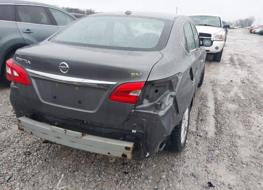 Photo 4 of 2018 Nissan Sentra SV (VIN 3N1AB7AP9JL654280)