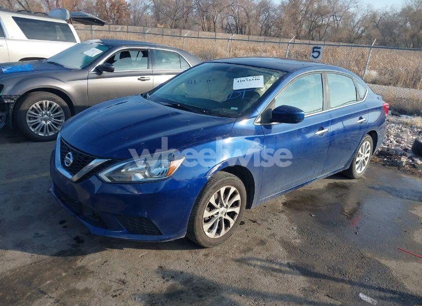 Photo 2 of 2018 Nissan Sentra SV (VIN 3N1AB7AP9JL656269)
