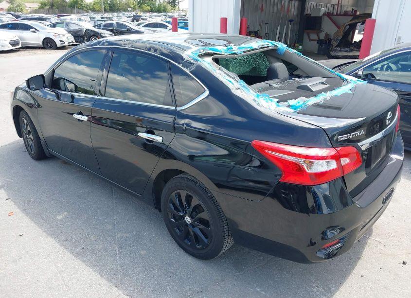 Photo 3 of 2018 Nissan Sentra SV (VIN 3N1AB7AP9JL656823)