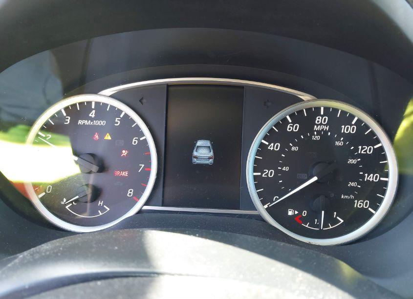 Photo 7 of 2018 Nissan Sentra SV (VIN 3N1AB7AP9JY226325)