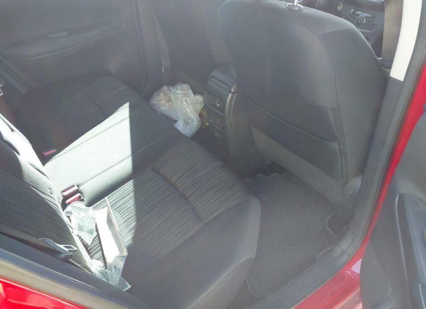 Photo 8 of 2018 Nissan Sentra SV (VIN 3N1AB7AP9JY226325)