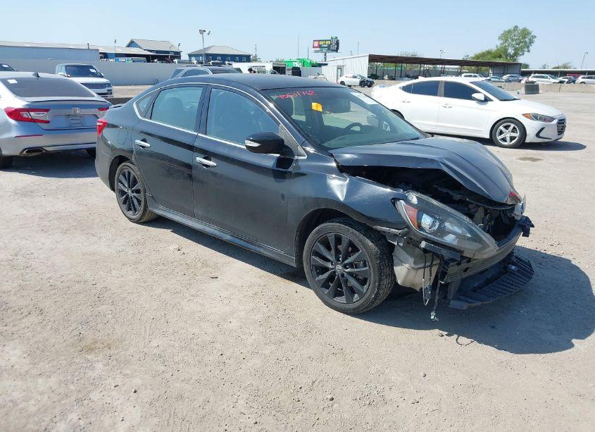 2018 Nissan Sentra SR (VIN 3N1AB7AP9JY237695) main photo