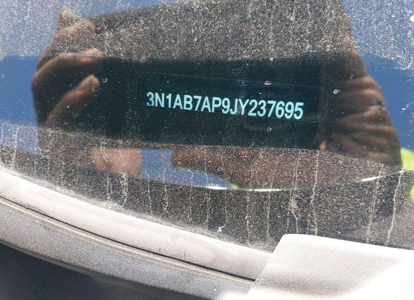 Photo 9 of 2018 Nissan Sentra SR (VIN 3N1AB7AP9JY237695)