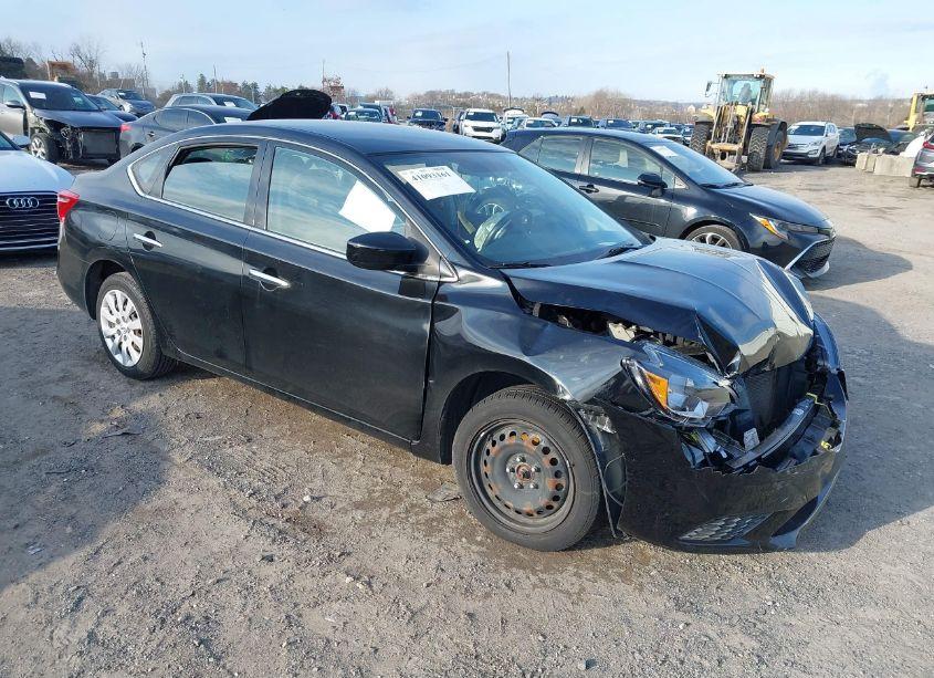 2018 Nissan Sentra S (VIN 3N1AB7AP9JY241987) main photo