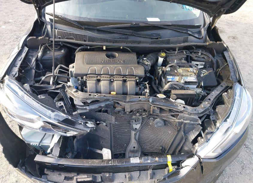 Photo 10 of 2018 Nissan Sentra S (VIN 3N1AB7AP9JY241987)