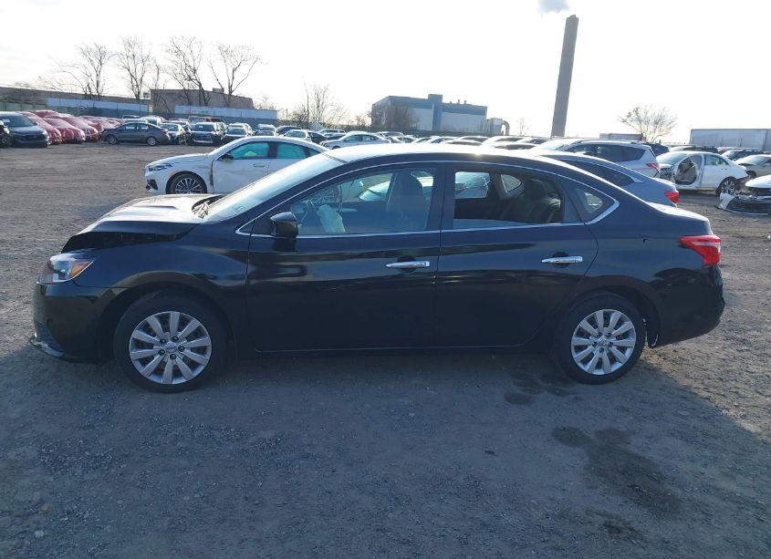 Photo 15 of 2018 Nissan Sentra S (VIN 3N1AB7AP9JY241987)