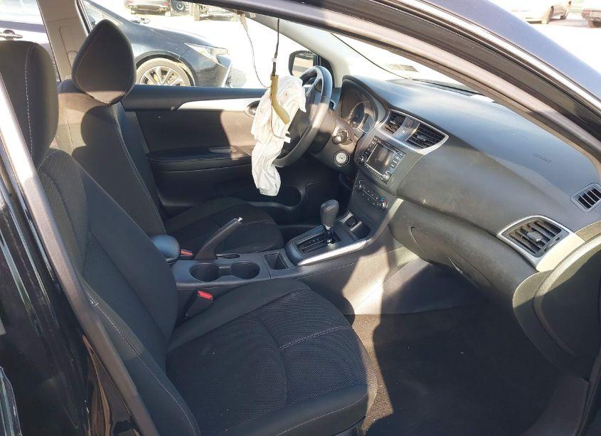 Photo 5 of 2018 Nissan Sentra S (VIN 3N1AB7AP9JY241987)
