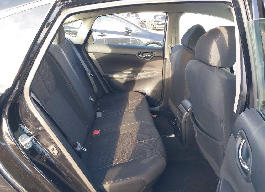 Photo 8 of 2018 Nissan Sentra S (VIN 3N1AB7AP9JY241987)