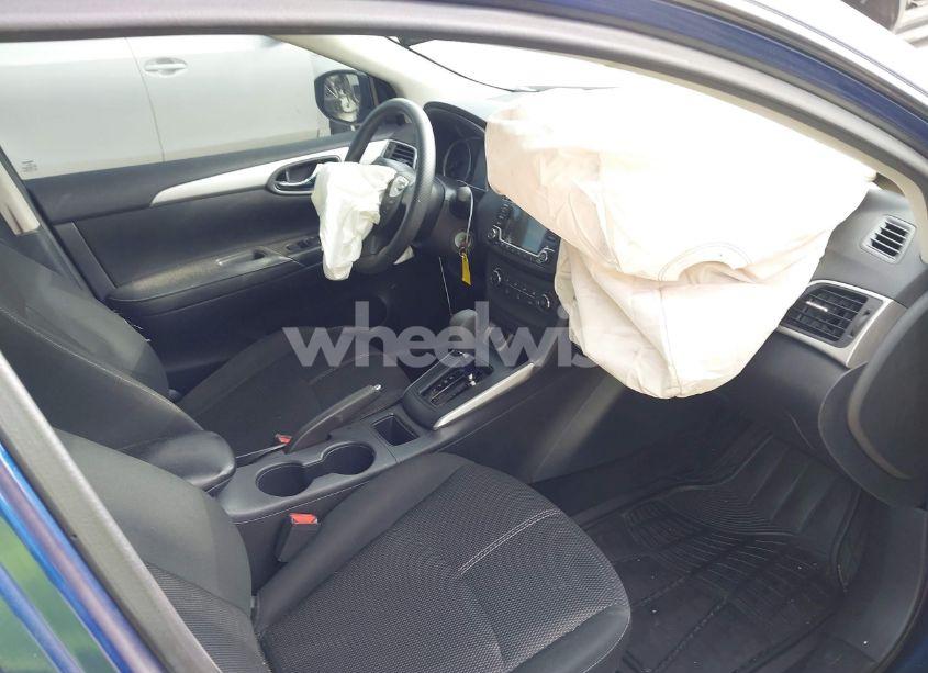 Photo 5 of 2018 Nissan Sentra S (VIN 3N1AB7AP9JY244162)
