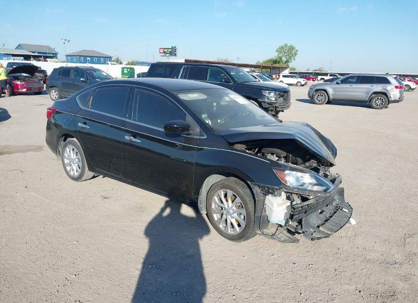 2018 Nissan Sentra S/SV/SR/SL (VIN 3N1AB7AP9JY263424) main photo