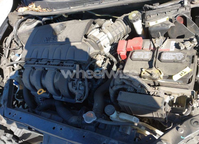 Photo 10 of 2018 Nissan Sentra SV (VIN 3N1AB7AP9JY272995)