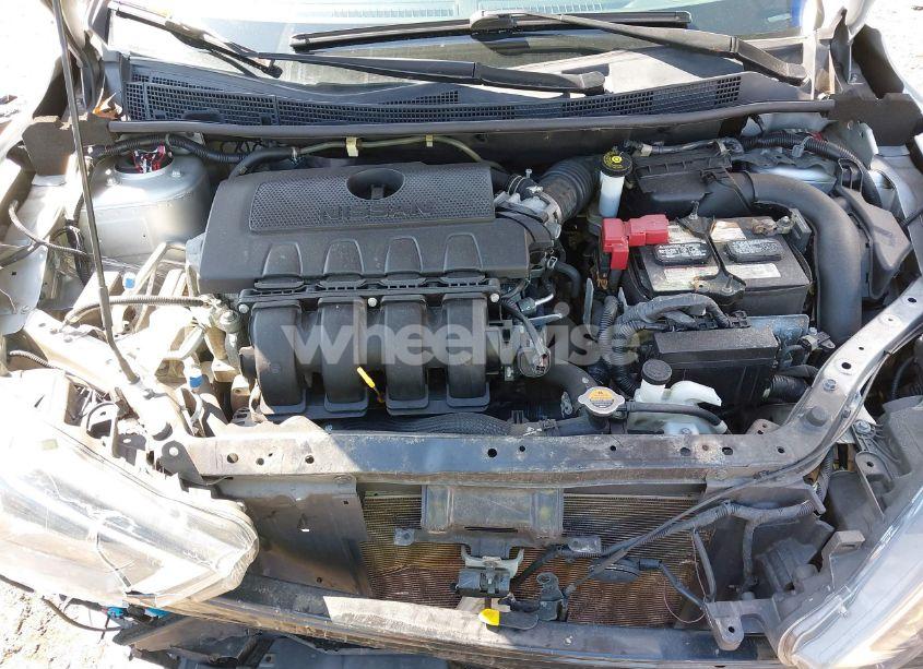 Photo 10 of 2018 Nissan Sentra S (VIN 3N1AB7AP9JY276075)