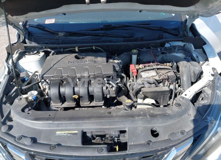 Photo 10 of 2018 Nissan Sentra S (VIN 3N1AB7AP9JY280787)