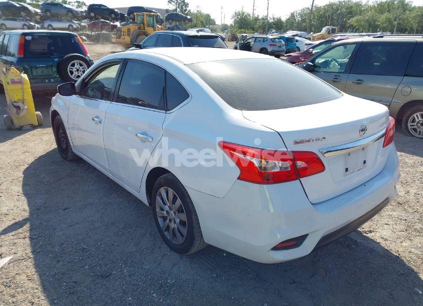 Photo 3 of 2018 Nissan Sentra S (VIN 3N1AB7AP9JY280787)