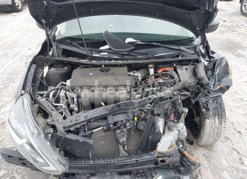 Photo 10 of 2018 Nissan Sentra S (VIN 3N1AB7AP9JY290459)