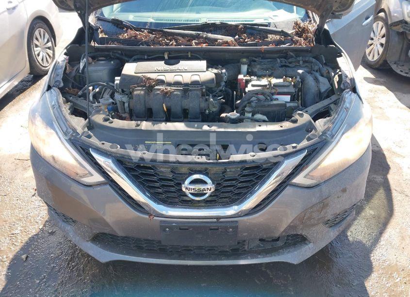 Photo 10 of 2018 Nissan Sentra S (VIN 3N1AB7AP9JY301878)