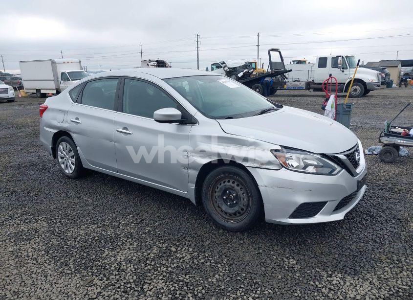 2018 Nissan Sentra S (VIN 3N1AB7AP9JY304912) main photo