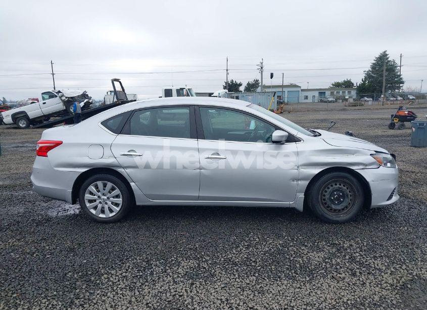 Photo 14 of 2018 Nissan Sentra S (VIN 3N1AB7AP9JY304912)