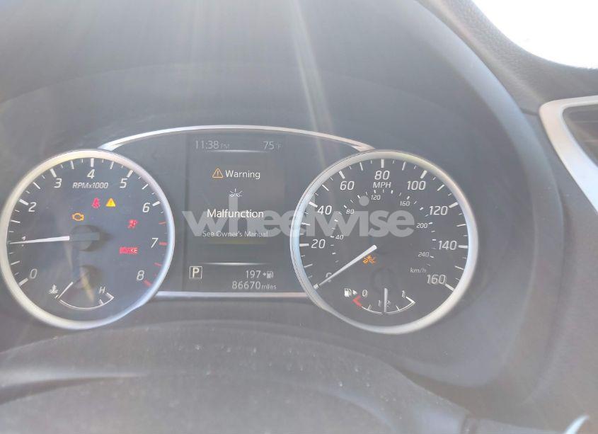 Photo 7 of 2018 Nissan Sentra S (VIN 3N1AB7AP9JY311729)