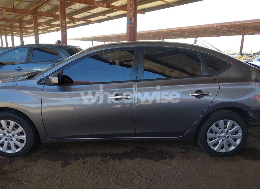 Photo 14 of 2018 Nissan Sentra S (VIN 3N1AB7AP9JY314050)