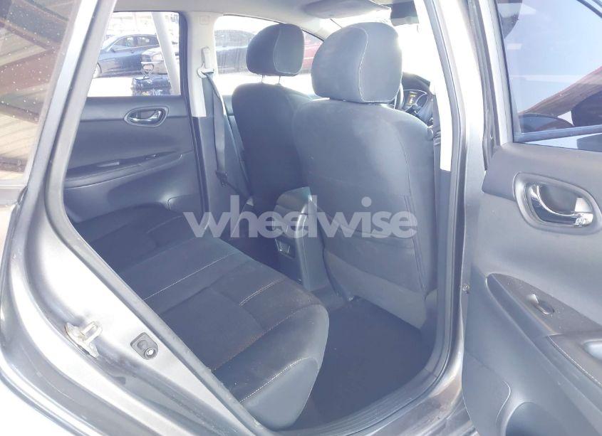 Photo 8 of 2018 Nissan Sentra S (VIN 3N1AB7AP9JY314050)