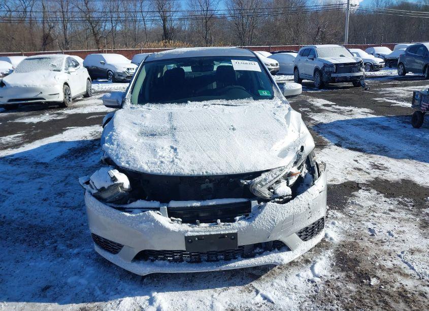Photo 12 of 2018 Nissan Sentra S (VIN 3N1AB7AP9JY316915)