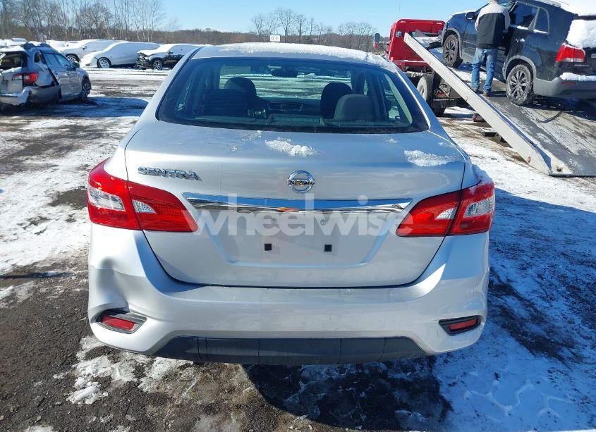 Photo 16 of 2018 Nissan Sentra S (VIN 3N1AB7AP9JY316915)