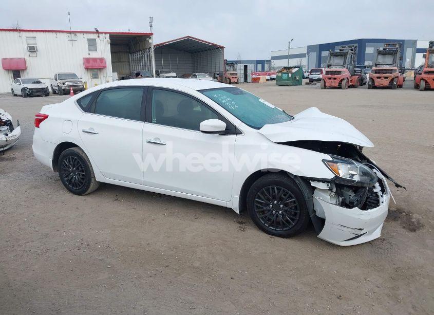 Photo 13 of 2018 Nissan Sentra S (VIN 3N1AB7AP9JY332838)