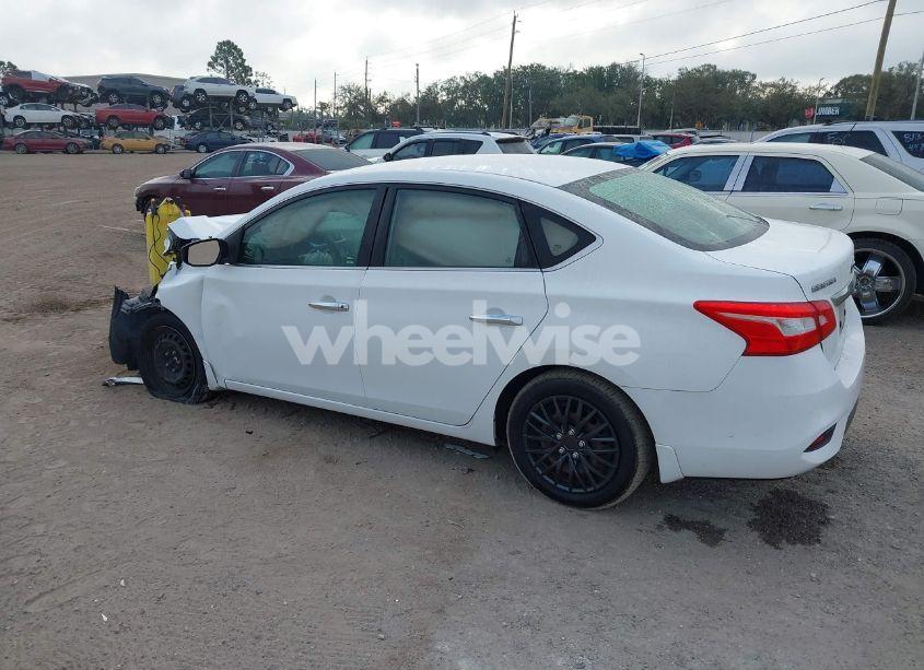 Photo 14 of 2018 Nissan Sentra S (VIN 3N1AB7AP9JY332838)