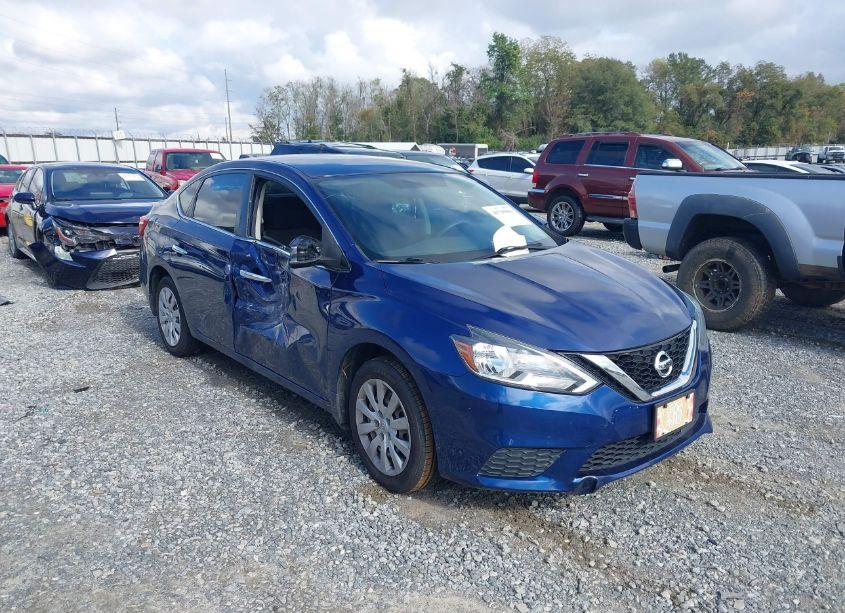 2018 Nissan Sentra S (VIN 3N1AB7AP9JY334685) main photo