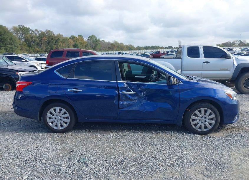 Photo 13 of 2018 Nissan Sentra S (VIN 3N1AB7AP9JY334685)
