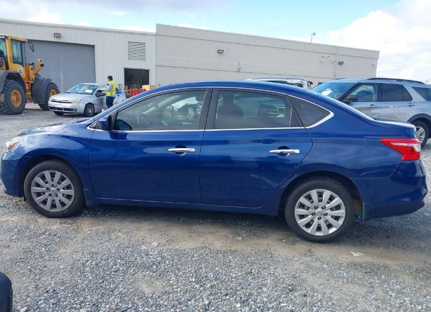 Photo 14 of 2018 Nissan Sentra S (VIN 3N1AB7AP9JY334685)