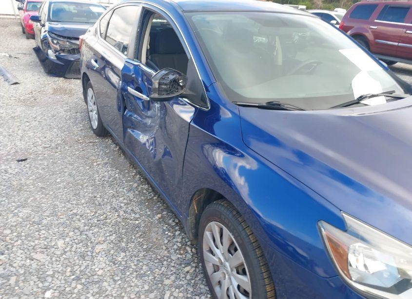 Photo 6 of 2018 Nissan Sentra S (VIN 3N1AB7AP9JY334685)