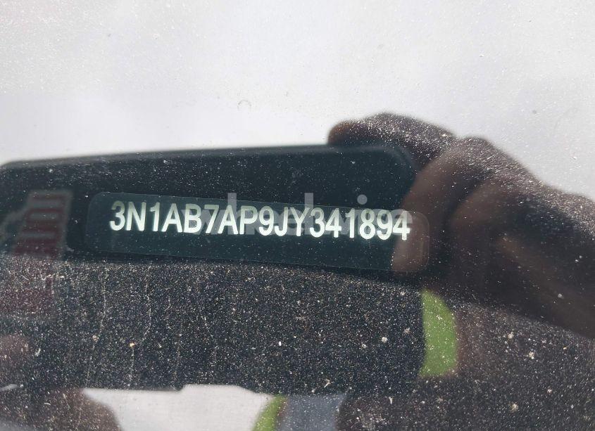 Photo 9 of 2018 Nissan Sentra S (VIN 3N1AB7AP9JY341894)