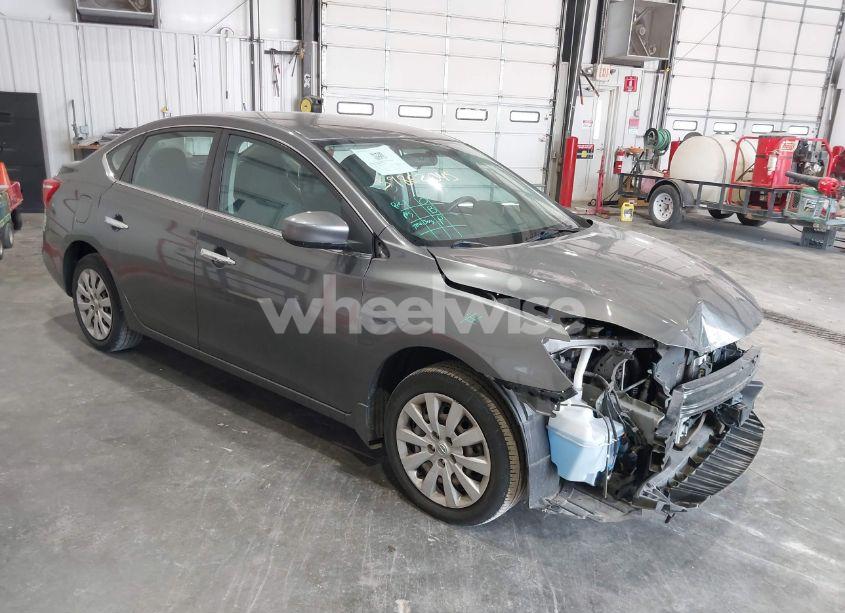 2018 Nissan Sentra S (VIN 3N1AB7AP9JY348408) main photo