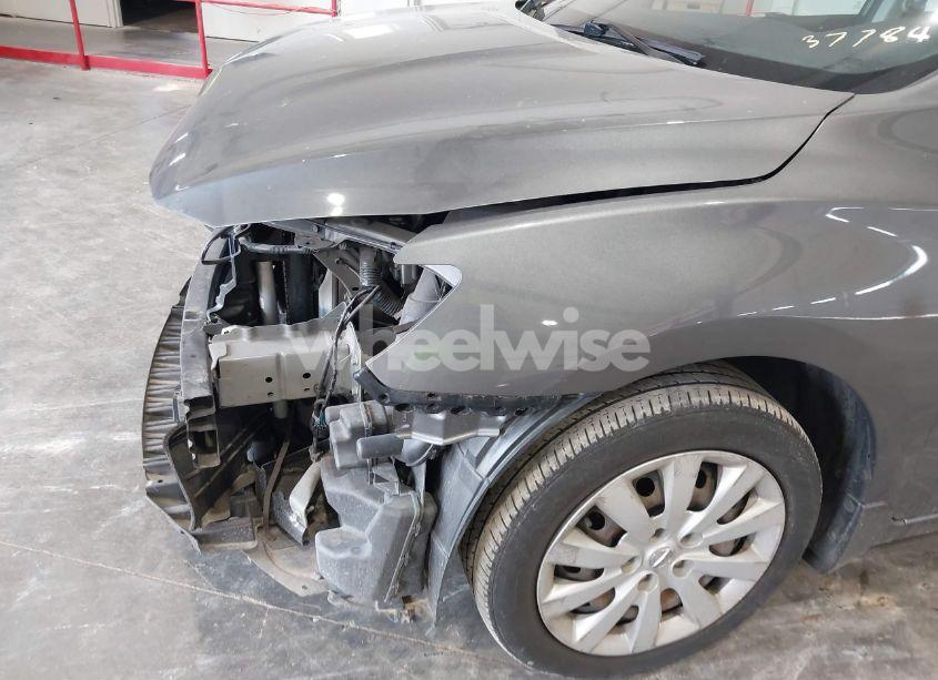 Photo 13 of 2018 Nissan Sentra S (VIN 3N1AB7AP9JY348408)