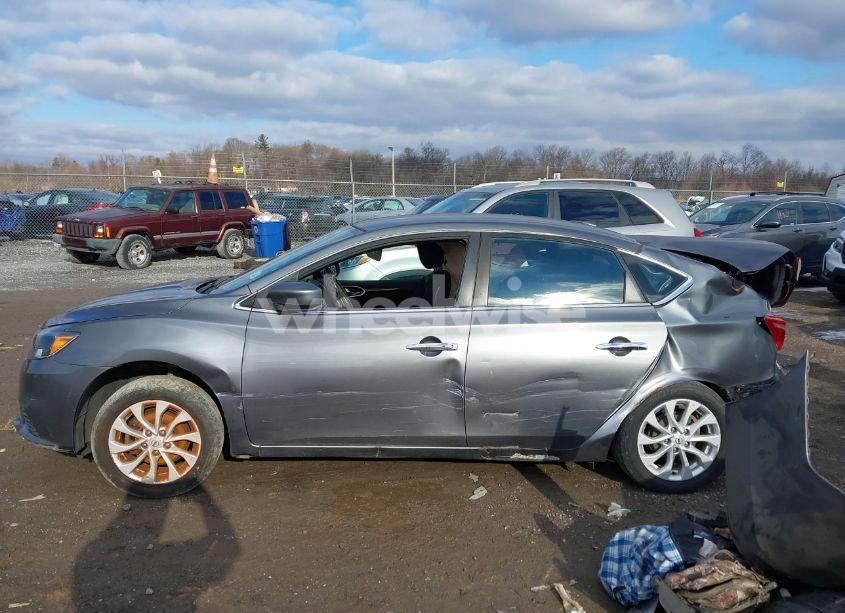 Photo 14 of 2019 Nissan Sentra SV (VIN 3N1AB7AP9KL610071)