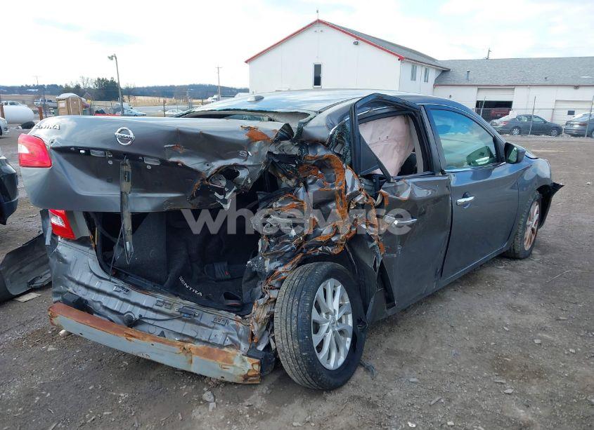 Photo 4 of 2019 Nissan Sentra SV (VIN 3N1AB7AP9KL610071)