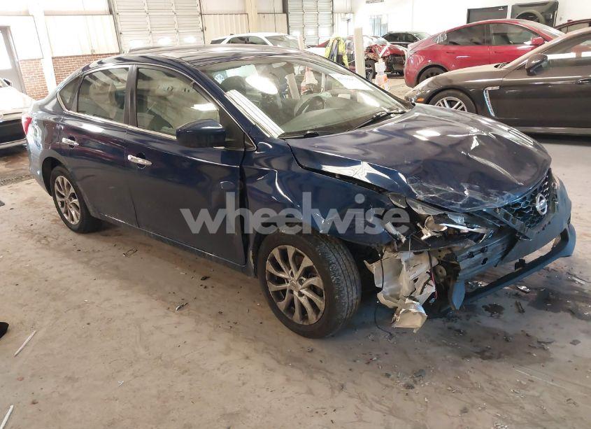 2019 Nissan Sentra SV (VIN 3N1AB7AP9KL611527) main photo