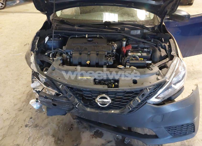 Photo 10 of 2019 Nissan Sentra SV (VIN 3N1AB7AP9KL611527)