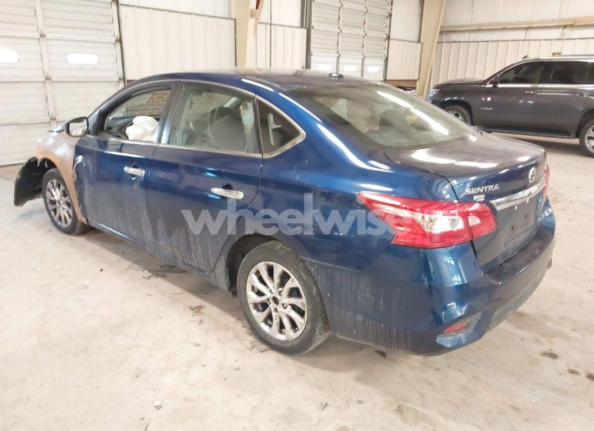 Photo 3 of 2019 Nissan Sentra SV (VIN 3N1AB7AP9KL611527)