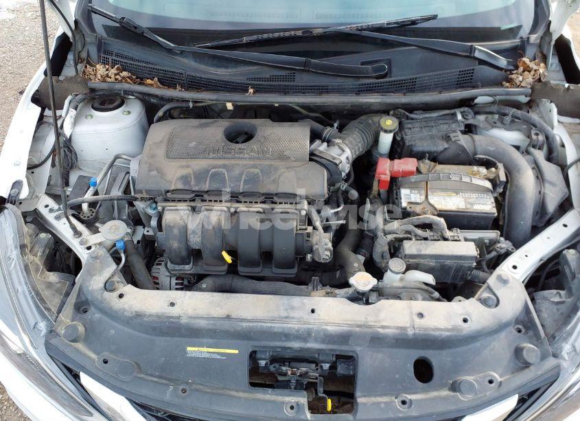 Photo 10 of 2019 Nissan Sentra SV (VIN 3N1AB7AP9KL614055)