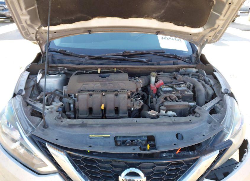 Photo 10 of 2019 Nissan Sentra S (VIN 3N1AB7AP9KY208991)