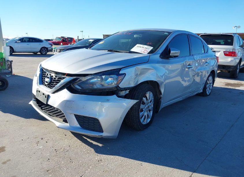 Photo 2 of 2019 Nissan Sentra S (VIN 3N1AB7AP9KY208991)