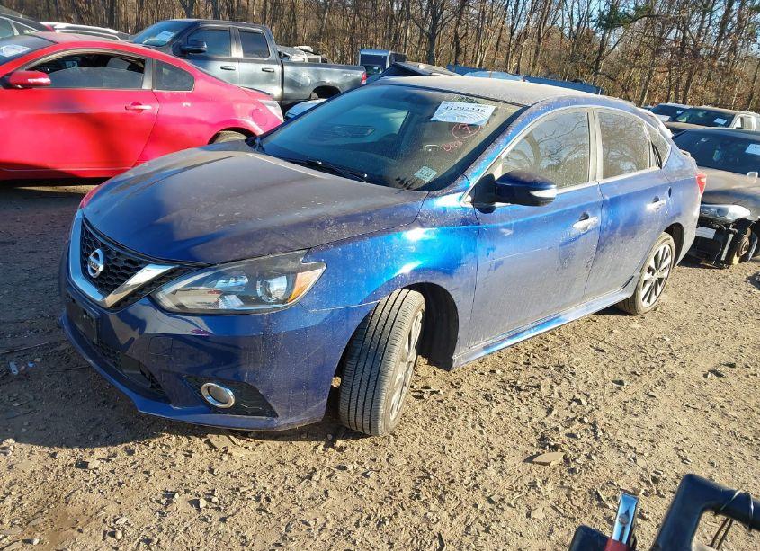 Photo 2 of 2019 Nissan Sentra SR (VIN 3N1AB7AP9KY225385)
