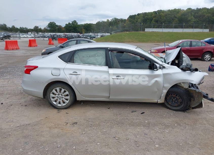 Photo 13 of 2019 Nissan Sentra S (VIN 3N1AB7AP9KY228531)